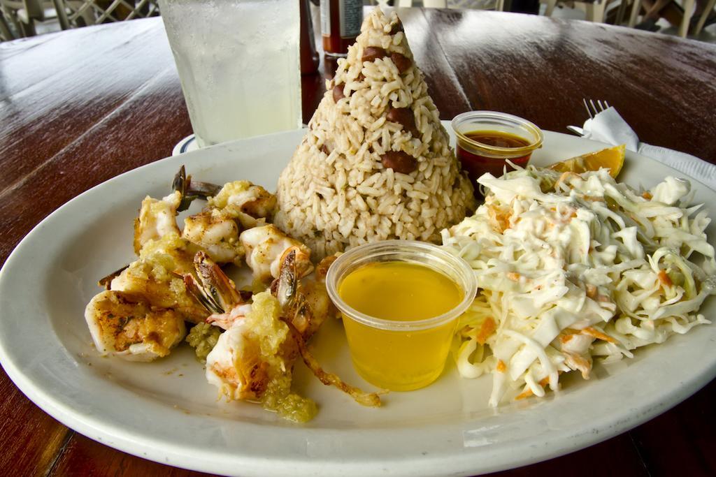Rainbow Hotel Caye Caulker Εξωτερικό φωτογραφία